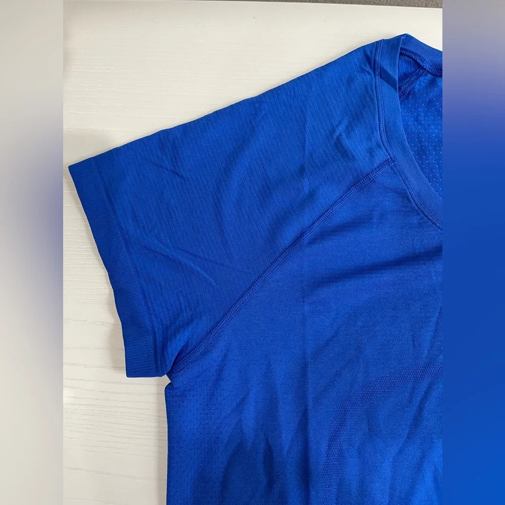 Lululemon Swiftly Tech Short-Sleeve Shirt 2.0 Blue Size 14 - Picture 3 of 5